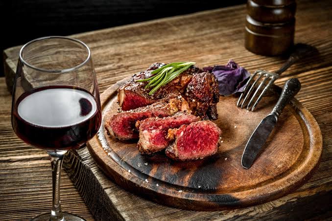 vin et viande rouge
